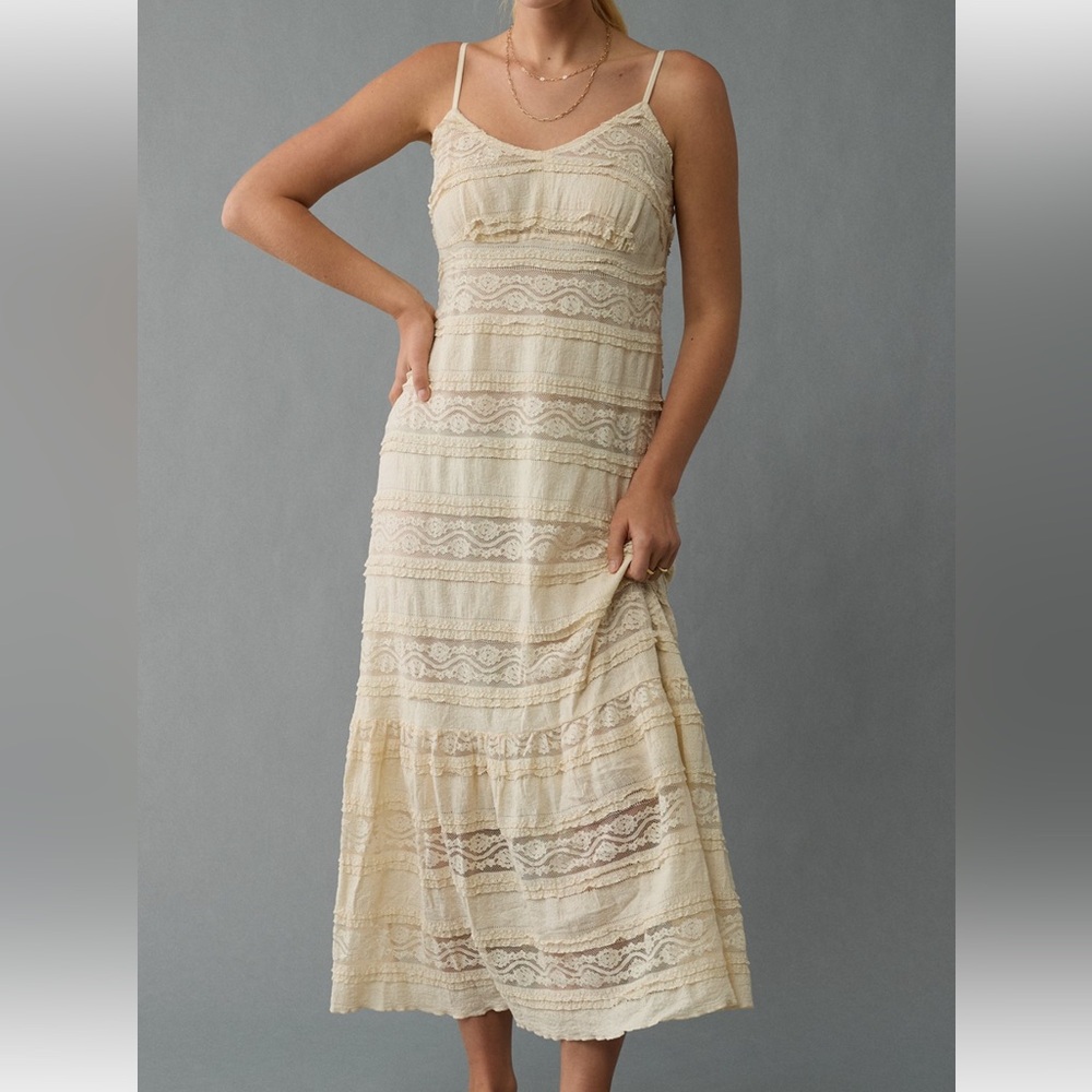 American Eagle AE lace v neck tiered midi dress NWOT